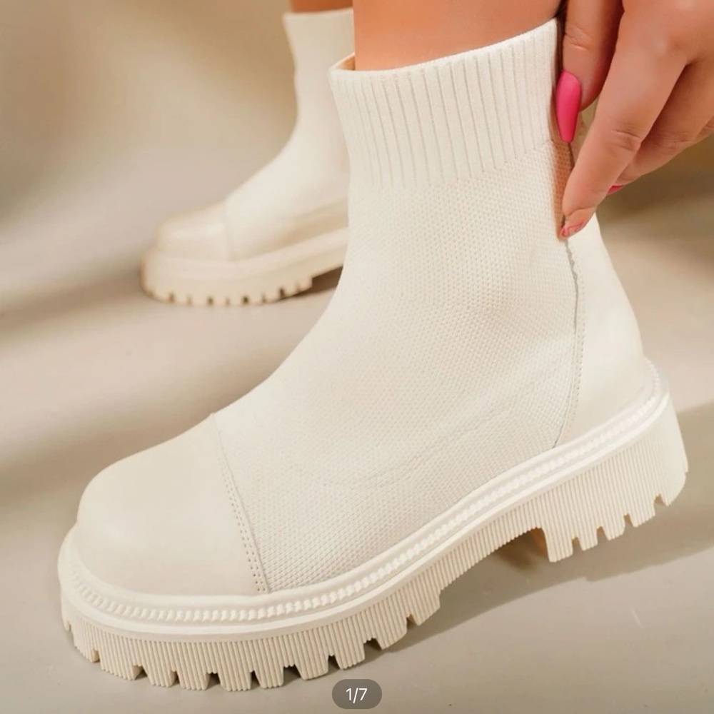 Beige shoes womans